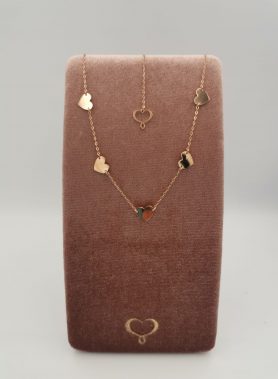Collana in argento con finitura rosa